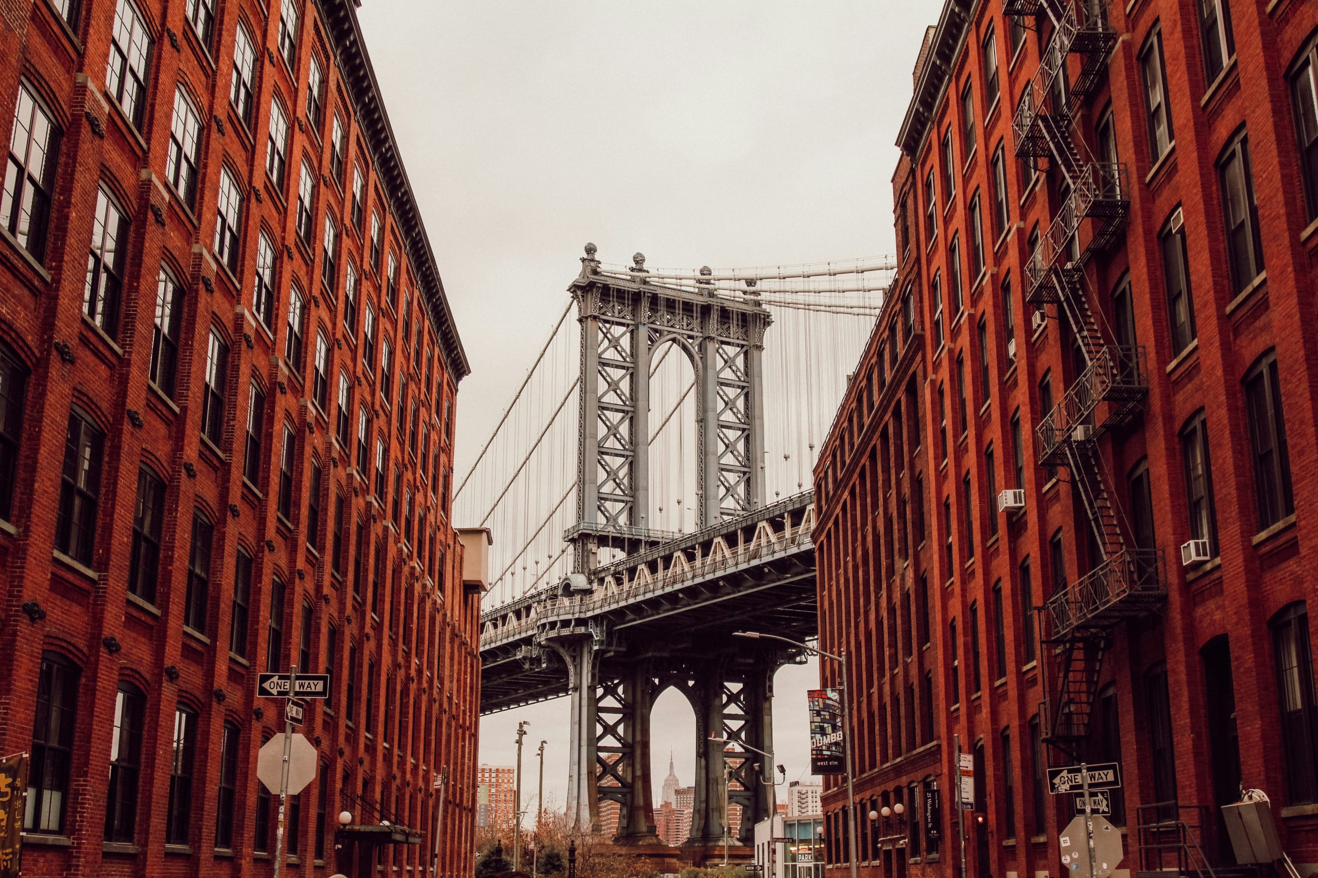 Should I Hire a Professional Cleaning Service in NYC?